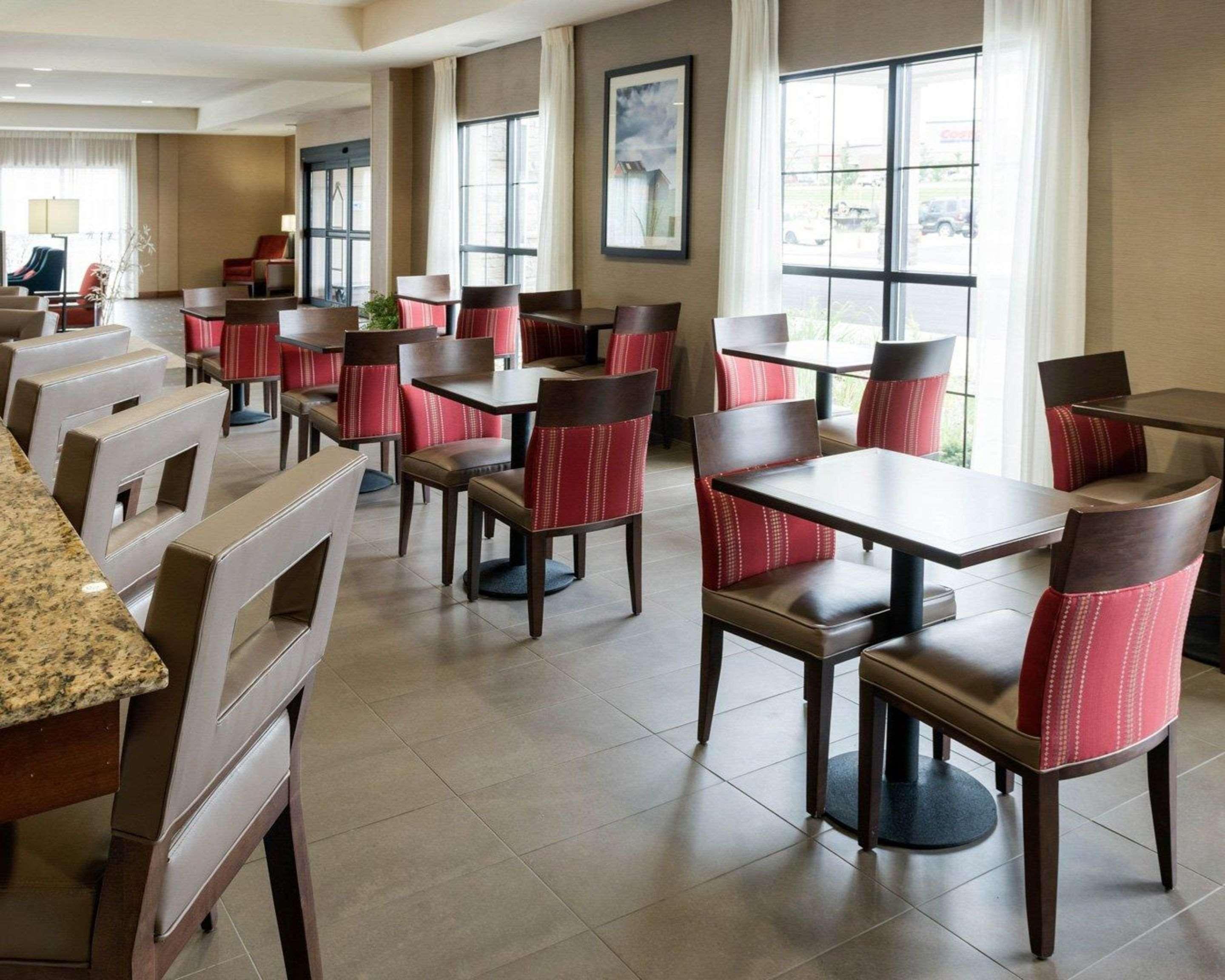 Comfort Inn & Suites West - Medical Center Rochester Ngoại thất bức ảnh