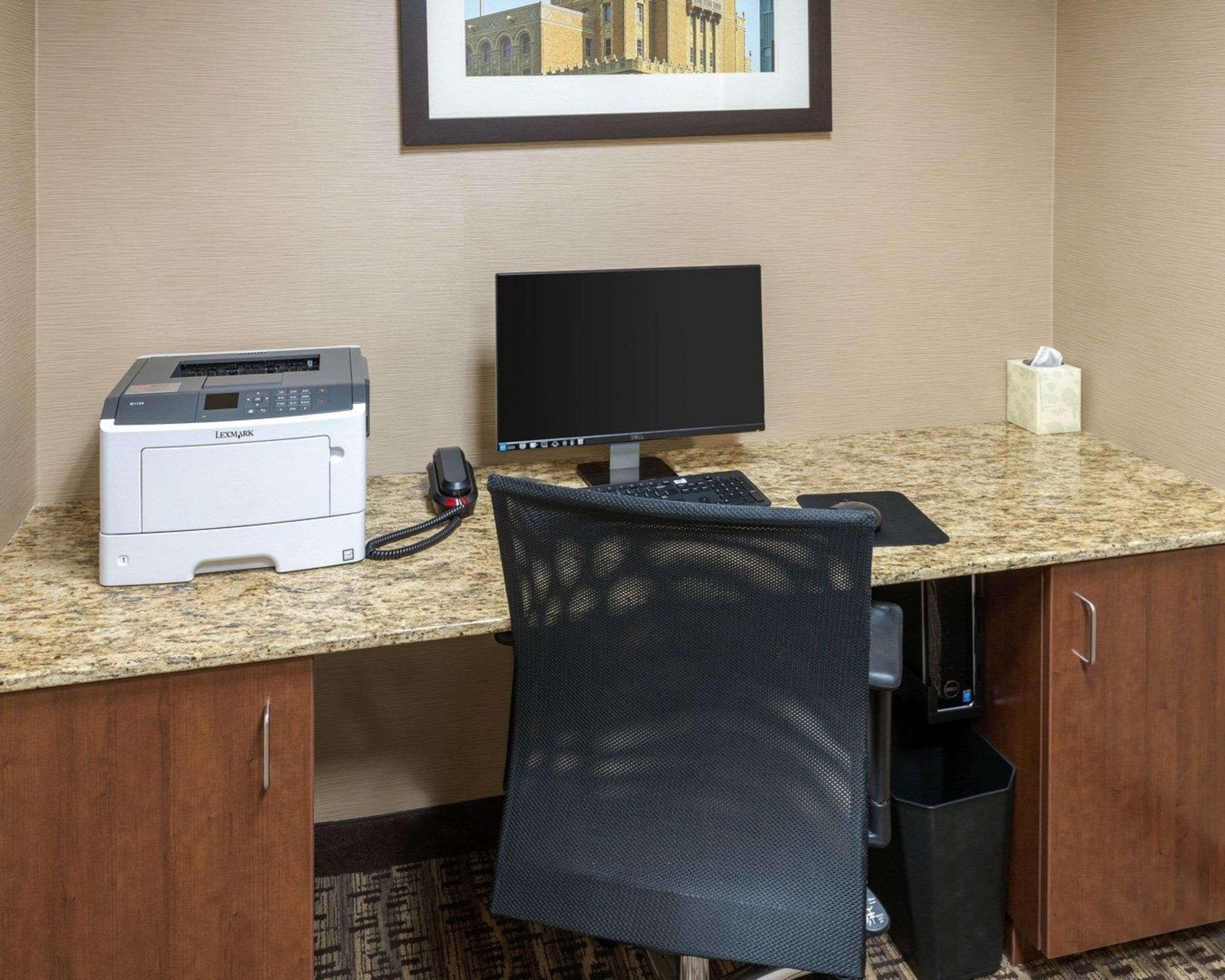 Comfort Inn & Suites West - Medical Center Rochester Ngoại thất bức ảnh