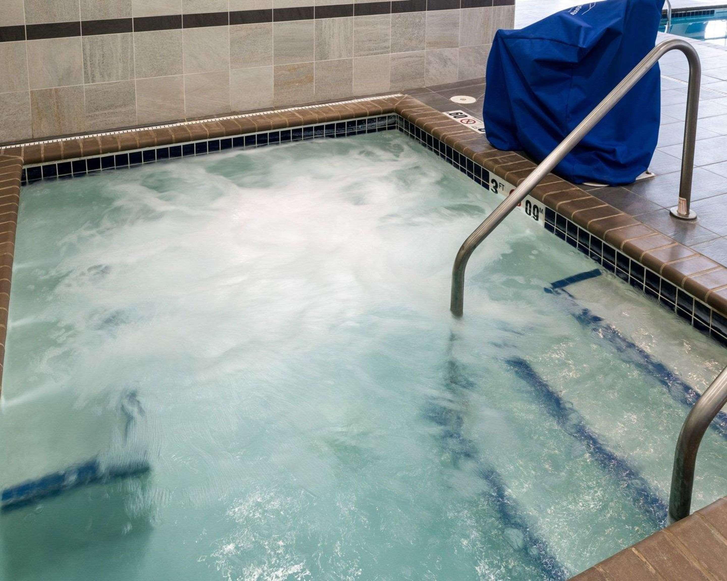 Comfort Inn & Suites West - Medical Center Rochester Ngoại thất bức ảnh