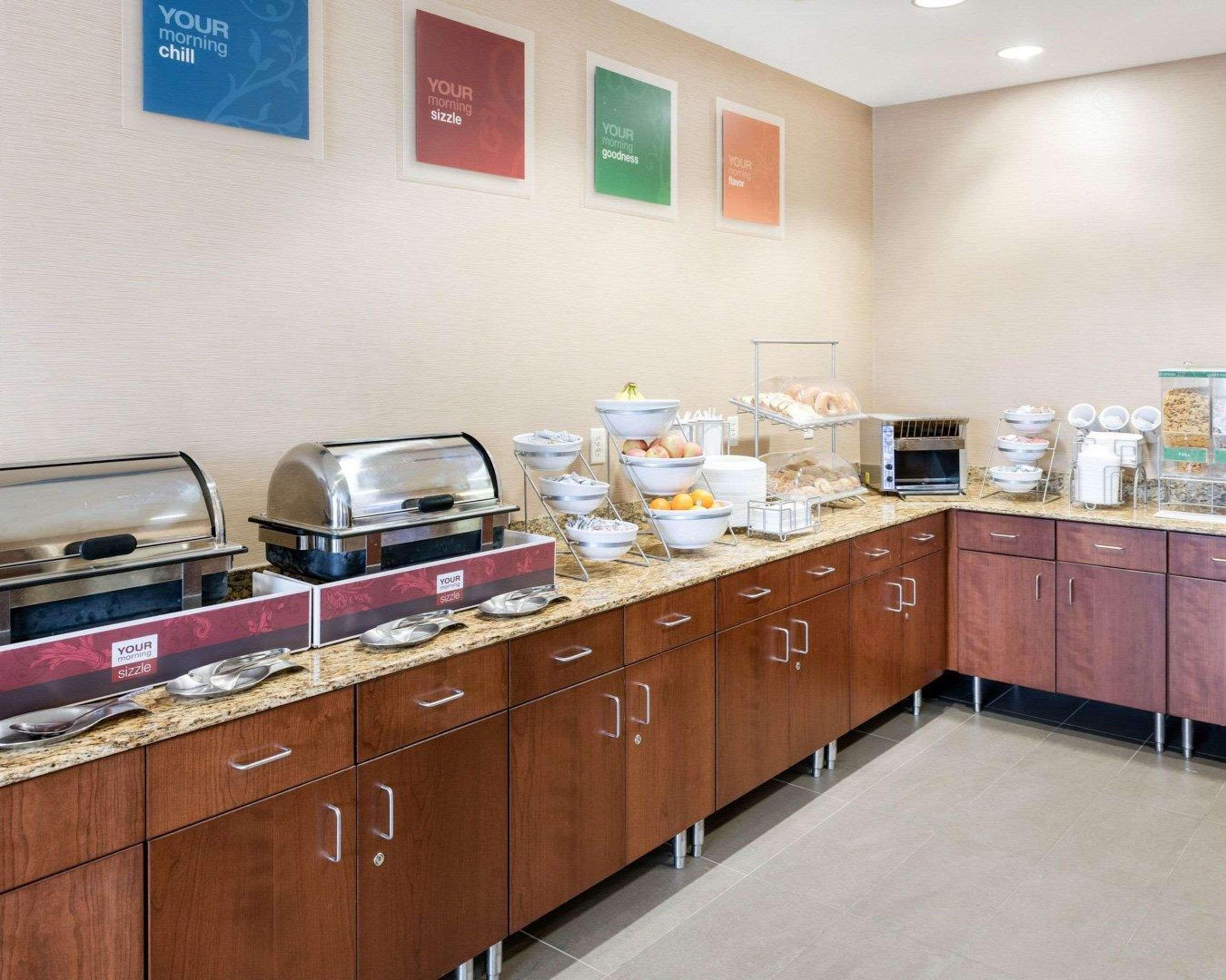 Comfort Inn & Suites West - Medical Center Rochester Ngoại thất bức ảnh