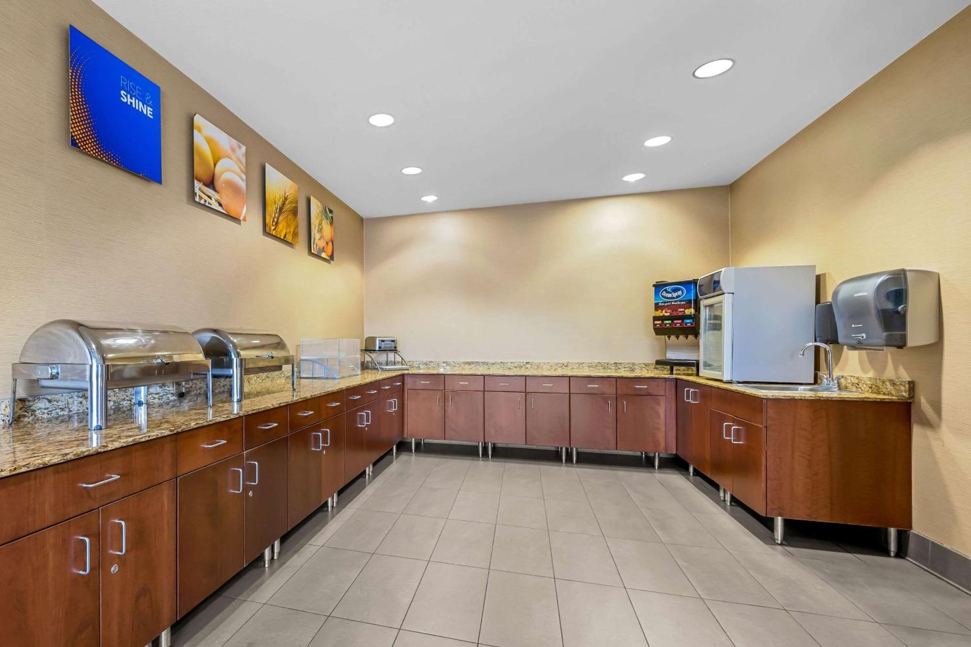 Comfort Inn & Suites West - Medical Center Rochester Ngoại thất bức ảnh